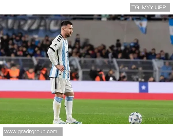 阿根廷足球巨星的传奇之路与辉煌成就探秘